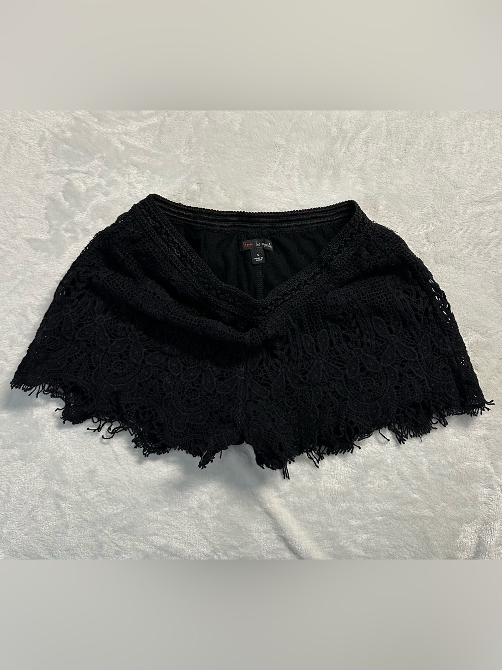 Y2K FIRE IN LA women's black boho lacey embroidered mini shorts, 5.